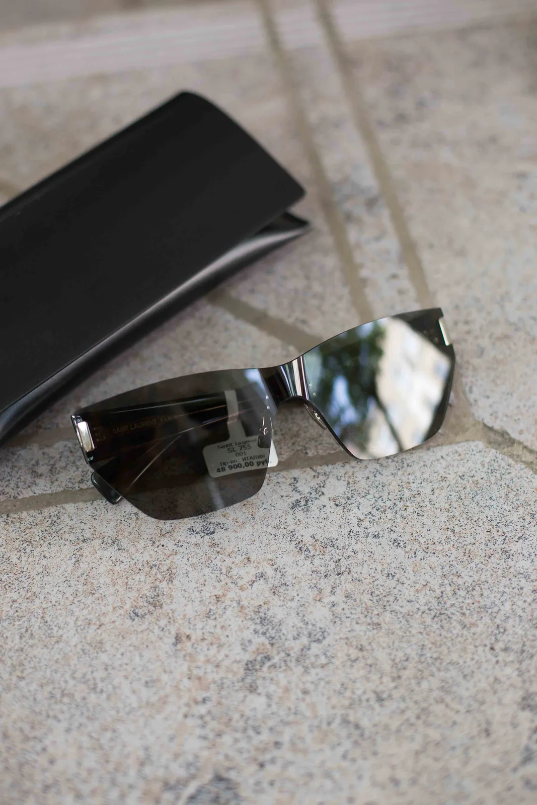 Saint Laurent 755