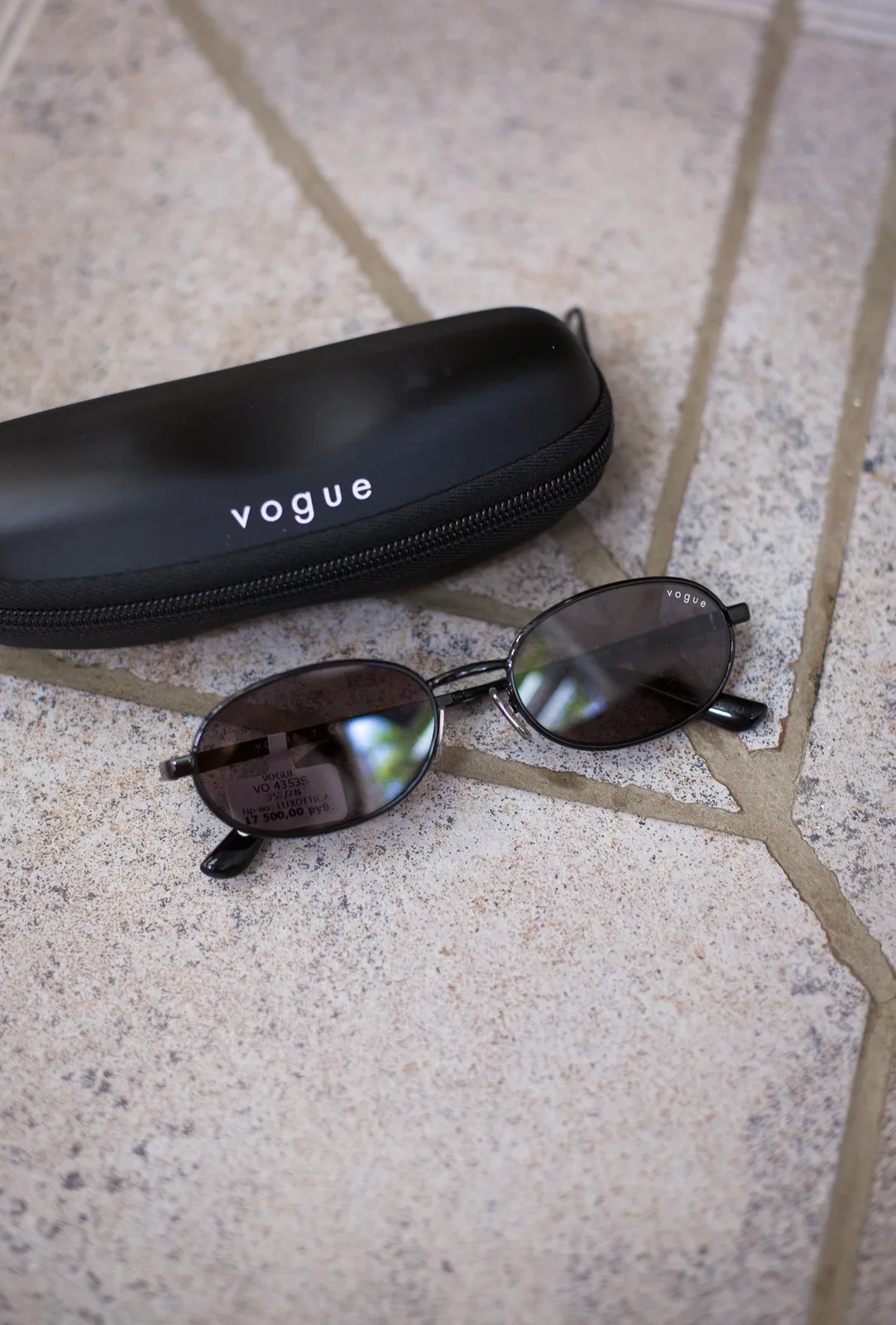 Vogue VO435