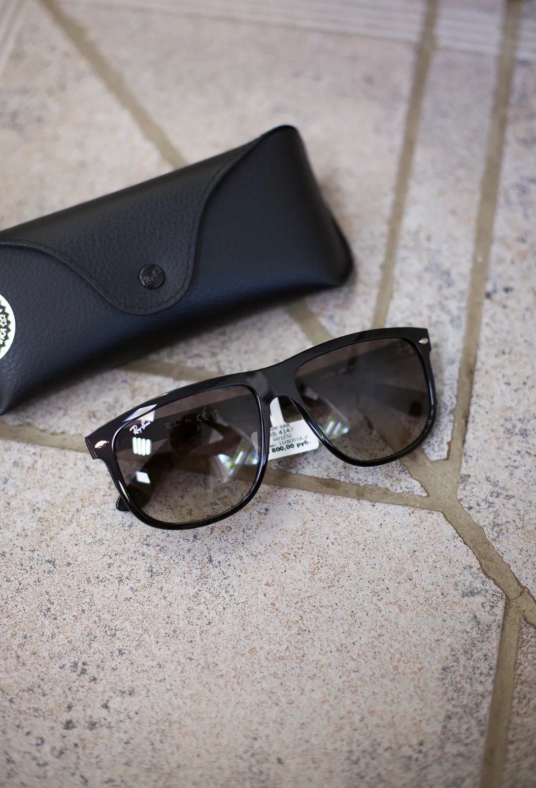 Ray ban RB4147